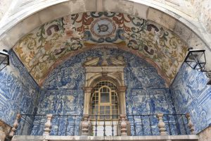 Luxurious Kosher tour to Southern Spain, Gibraltar, Morocco and Portugal. Town of Obidos in Portugal