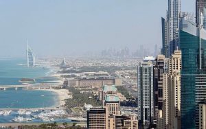 Dubai sea view - Aufgang Travel